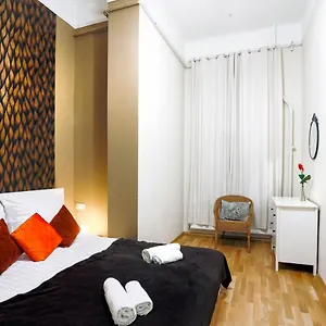 Orangehomes Kalvin Sq 2 Bedroom Budapest