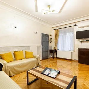  Appartamento Mari&emi Flat In Corvin