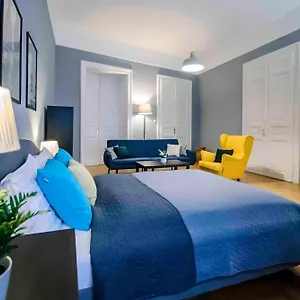  Appartamento R171 Elitehost Raday